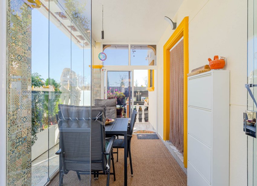 Resale - Terraced house / Townhouse - Punta Prima