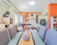 Resale - Terraced house / Townhouse - Punta Prima