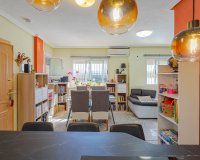 Resale - Terraced house / Townhouse - Punta Prima