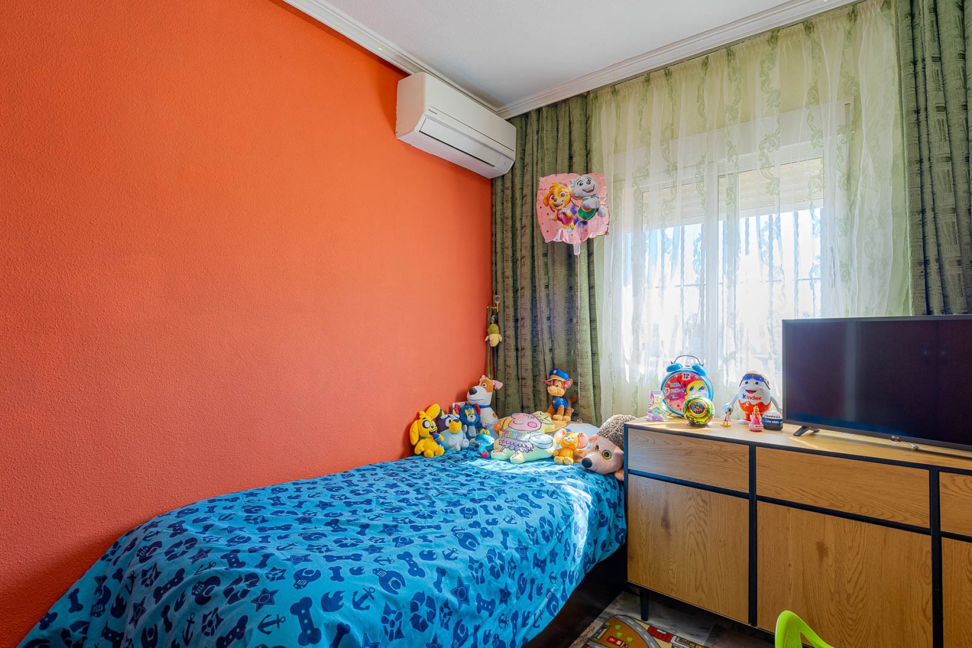 Resale - Terraced house / Townhouse - Punta Prima