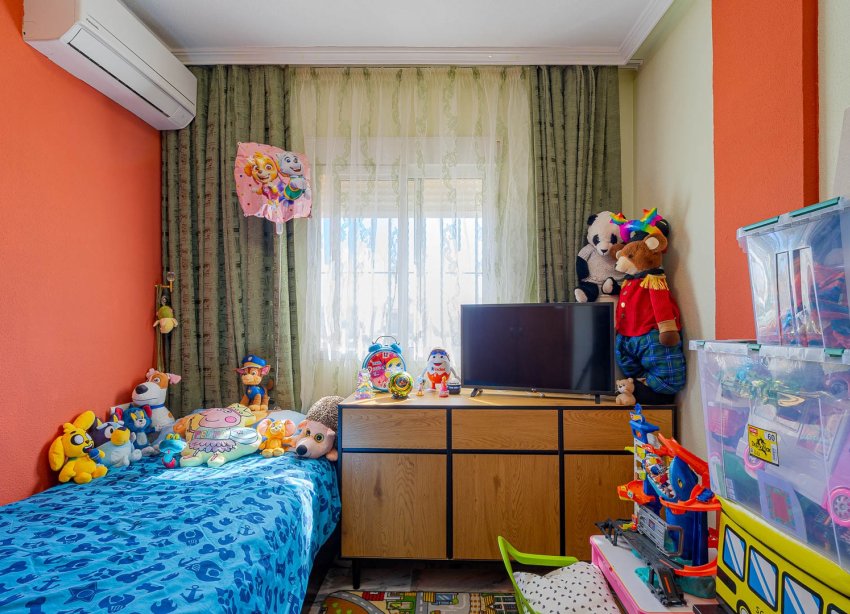 Resale - Terraced house / Townhouse - Punta Prima