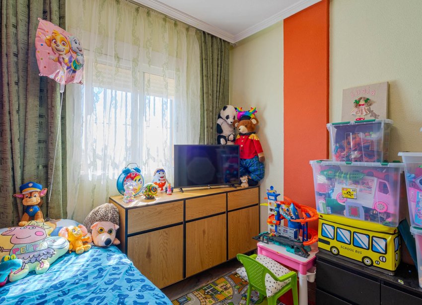 Resale - Terraced house / Townhouse - Punta Prima