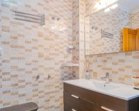 Resale - Terraced house / Townhouse - Punta Prima