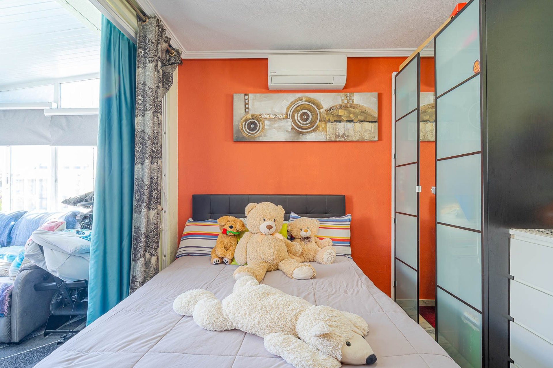 Resale - Terraced house / Townhouse - Punta Prima