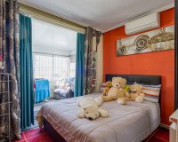 Resale - Terraced house / Townhouse - Punta Prima