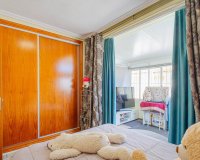 Resale - Terraced house / Townhouse - Punta Prima