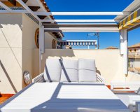 Resale - Terraced house / Townhouse - Punta Prima