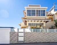 Resale - Terraced house / Townhouse - Punta Prima