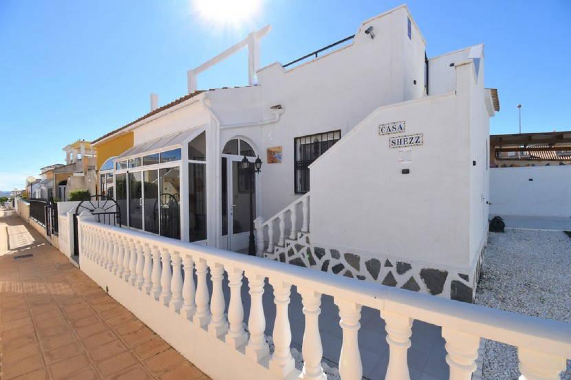 Resale - Terraced house / Townhouse - Punta Prima