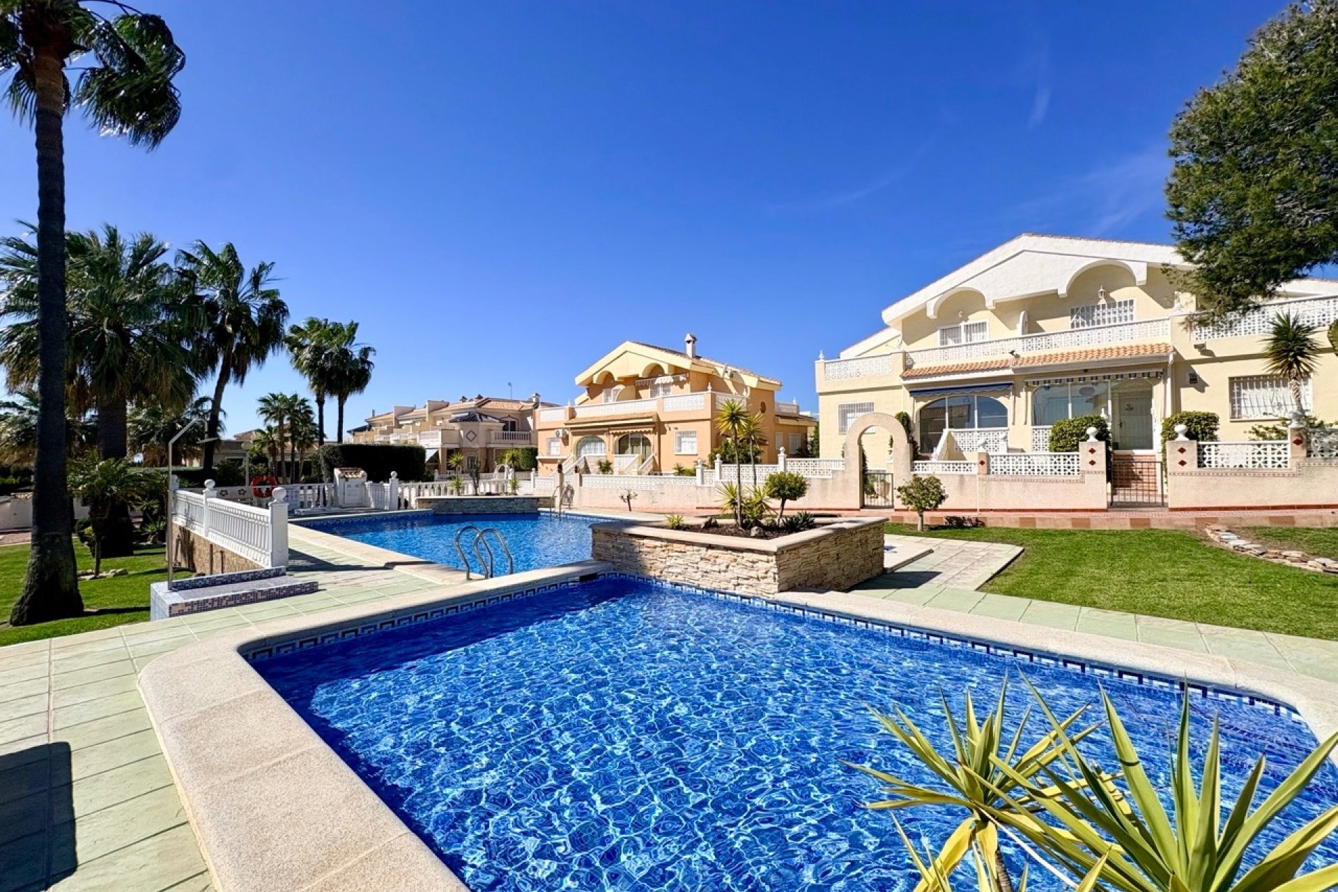 Resale - Terraced house / Townhouse - Rojales - Ciudad Quesada