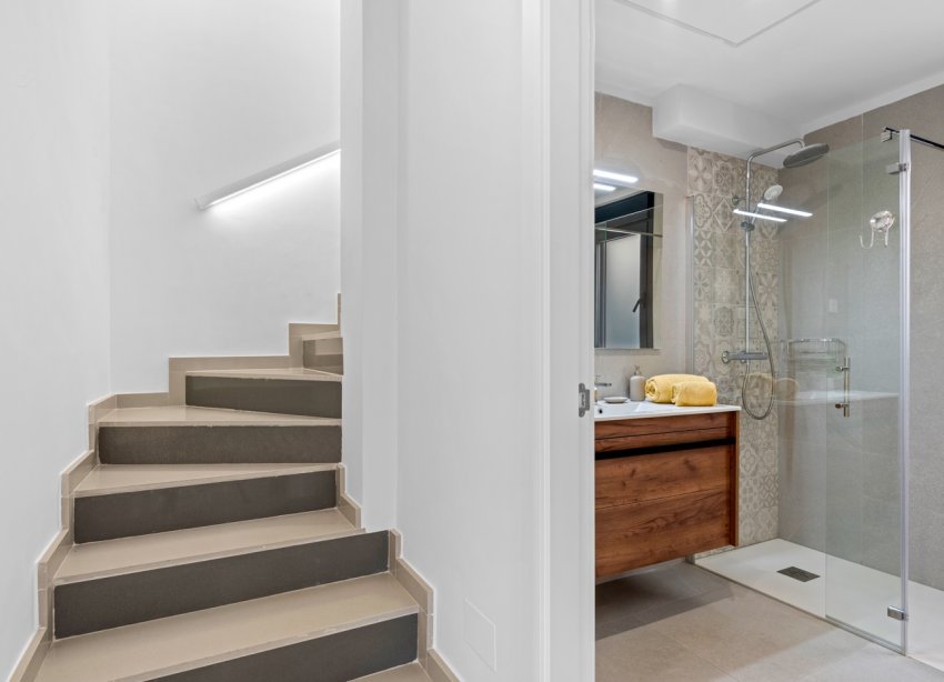 Resale - Terraced house / Townhouse - San Fulgencio - La Marina