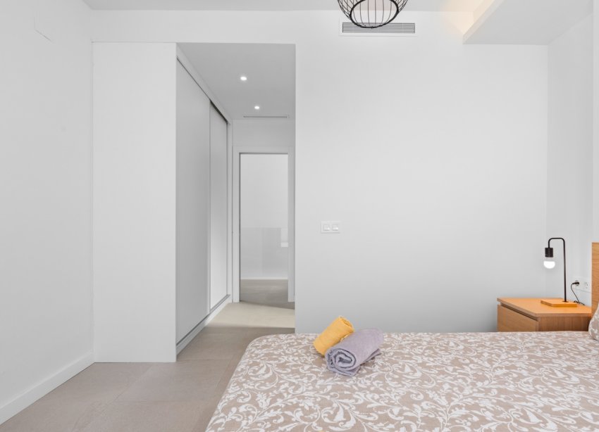 Resale - Terraced house / Townhouse - San Fulgencio - La Marina