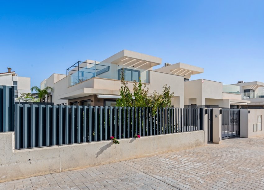 Resale - Terraced house / Townhouse - San Fulgencio - La Marina