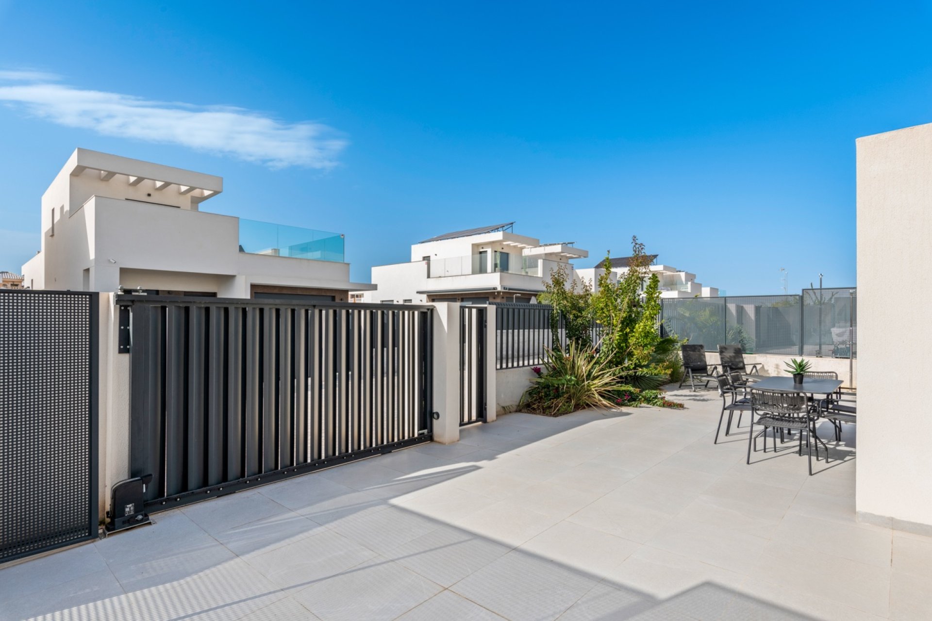 Resale - Terraced house / Townhouse - San Fulgencio - La Marina
