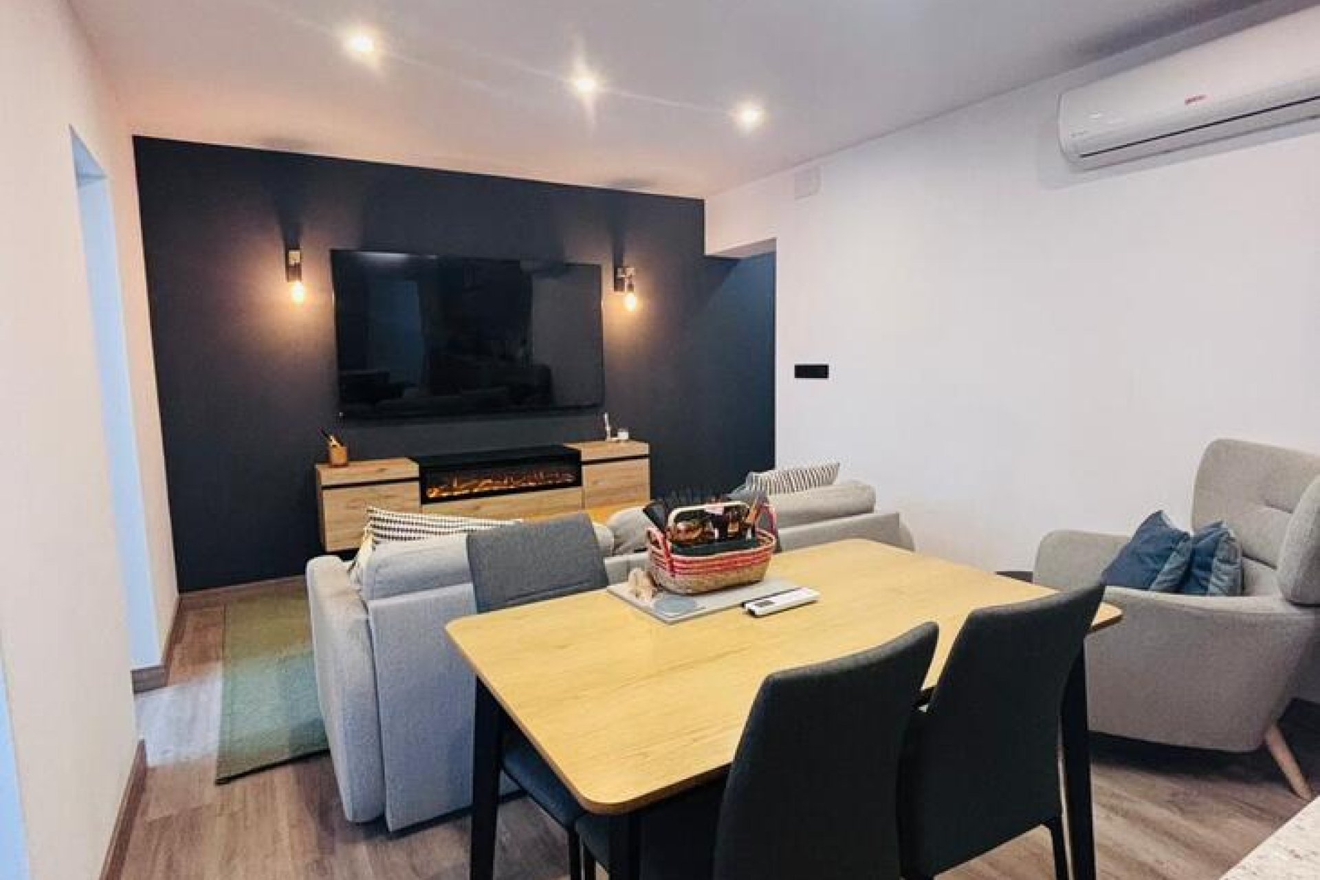 Resale - Terraced house / Townhouse - San Miguel de Salinas - Costa Blanca