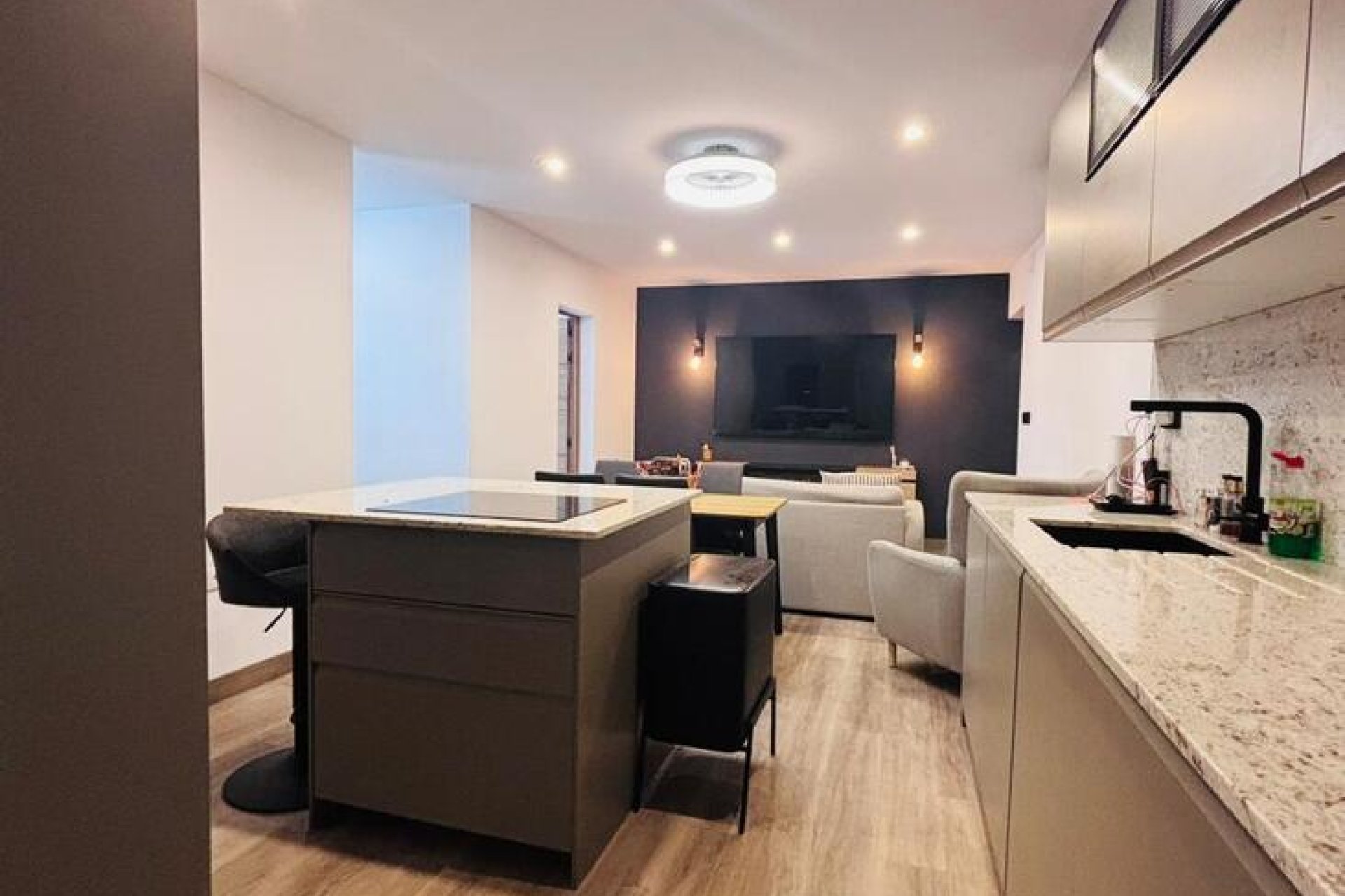 Resale - Terraced house / Townhouse - San Miguel de Salinas - Costa Blanca