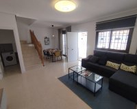 Resale - Terraced house / Townhouse - San Miguel de Salinas