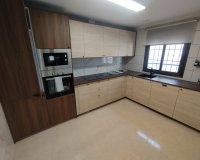 Resale - Terraced house / Townhouse - San Miguel de Salinas