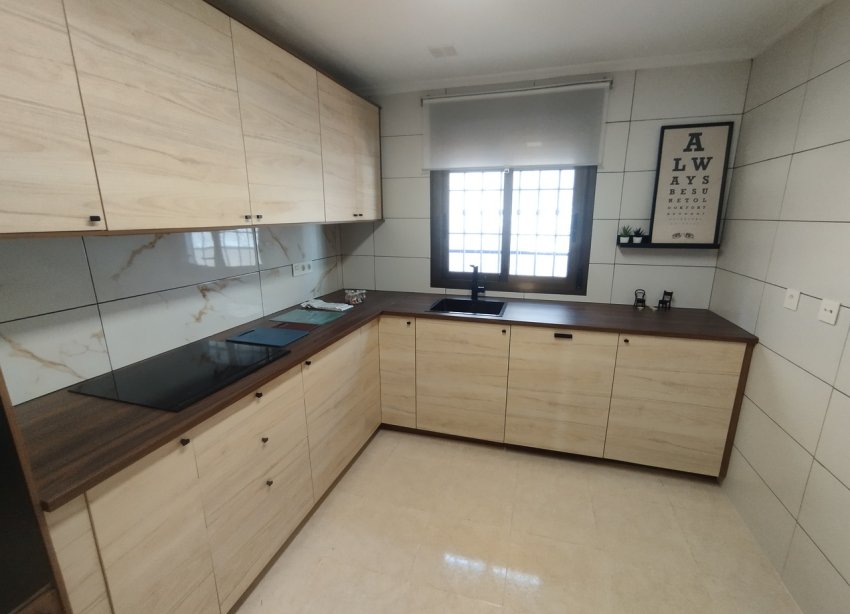 Resale - Terraced house / Townhouse - San Miguel de Salinas