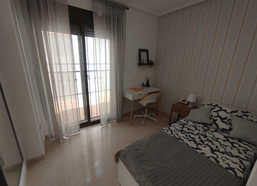 Resale - Terraced house / Townhouse - San Miguel de Salinas