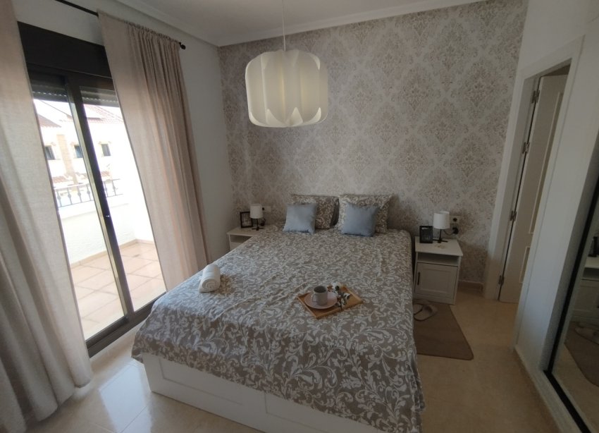 Resale - Terraced house / Townhouse - San Miguel de Salinas