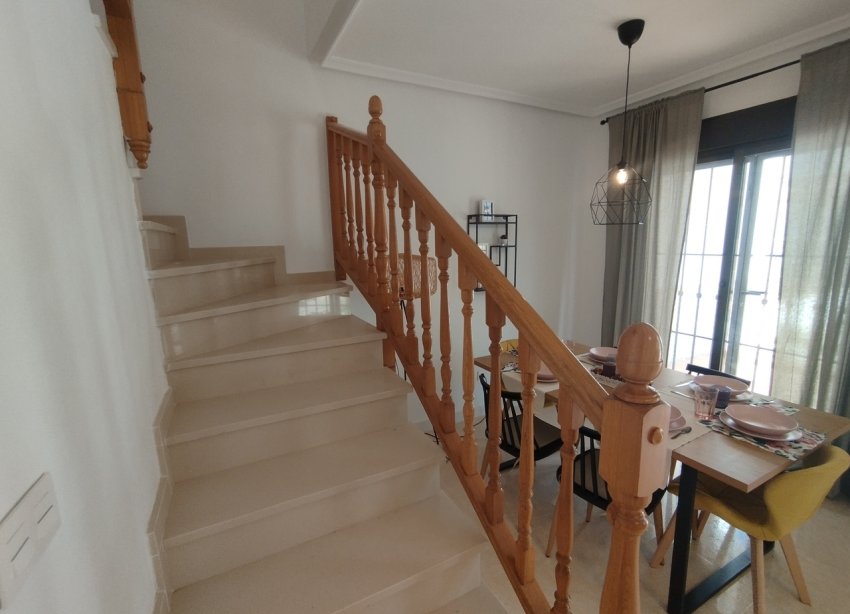 Resale - Terraced house / Townhouse - San Miguel de Salinas