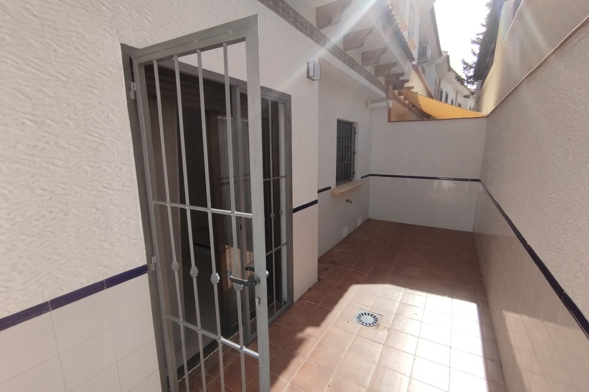 Resale - Terraced house / Townhouse - San Miguel de Salinas