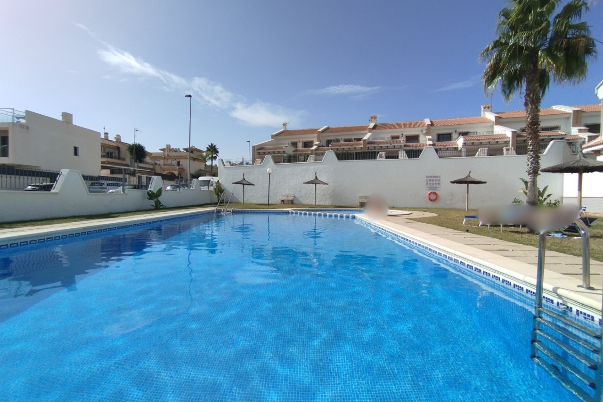 Resale - Terraced house / Townhouse - San Miguel de Salinas