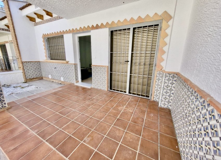 Resale - Terraced house / Townhouse - San Miguel de Salinas