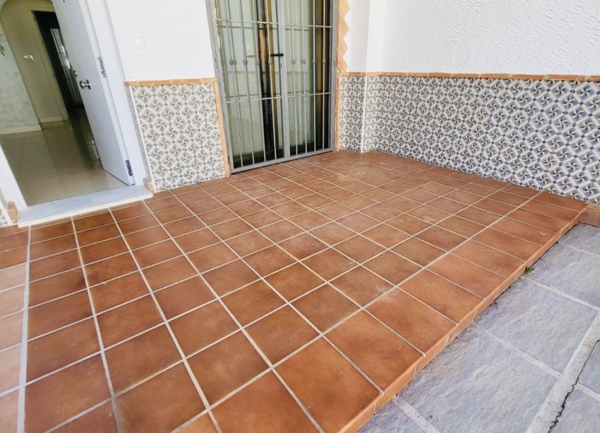 Resale - Terraced house / Townhouse - San Miguel de Salinas