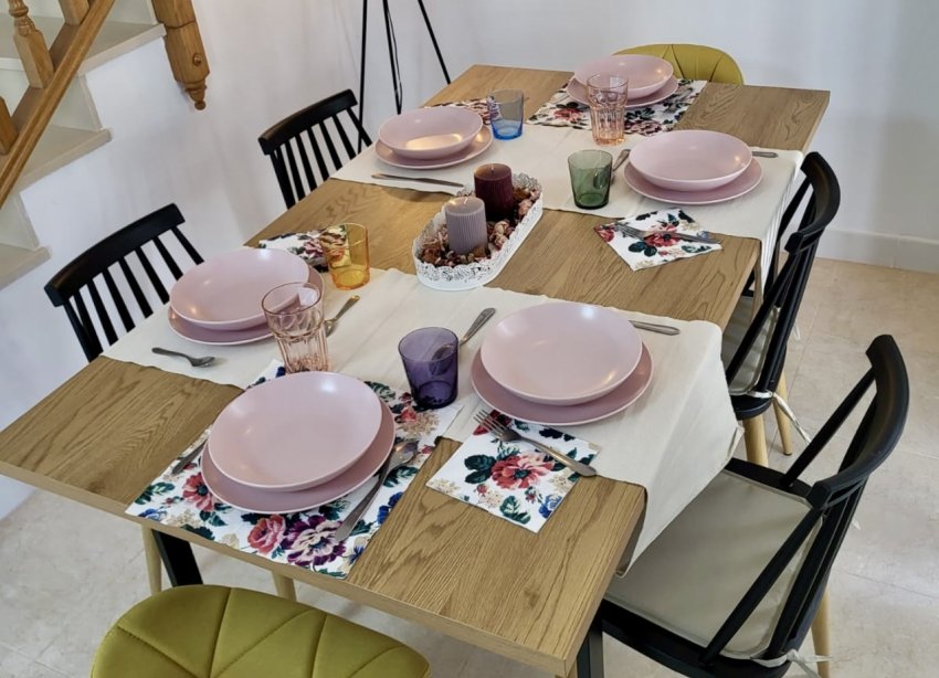 Resale - Terraced house / Townhouse - San Miguel de Salinas