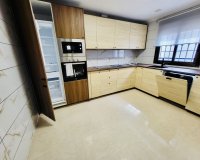 Resale - Terraced house / Townhouse - San Miguel de Salinas