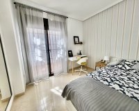 Resale - Terraced house / Townhouse - San Miguel de Salinas