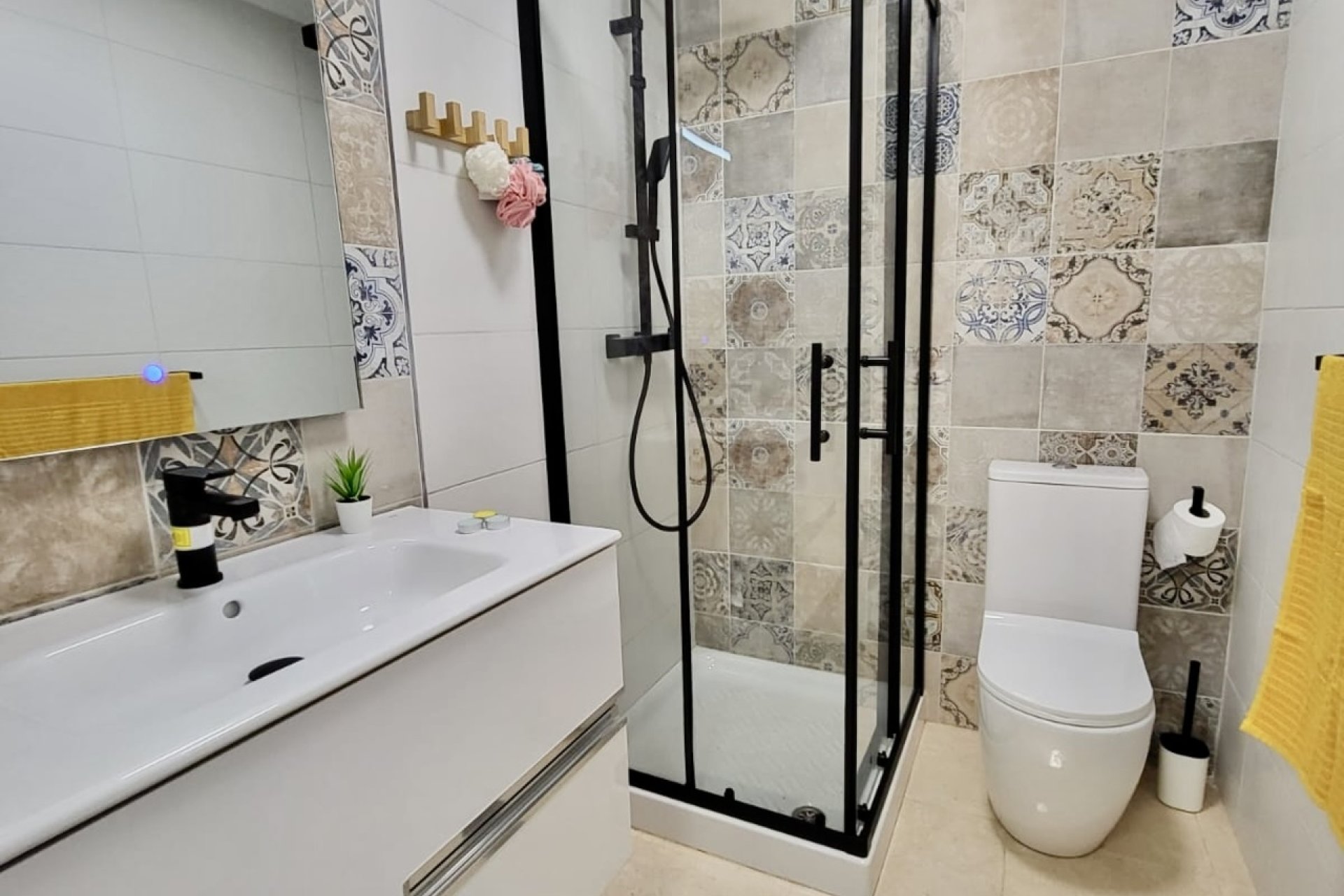 Resale - Terraced house / Townhouse - San Miguel de Salinas