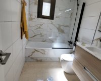 Resale - Terraced house / Townhouse - San Miguel de Salinas