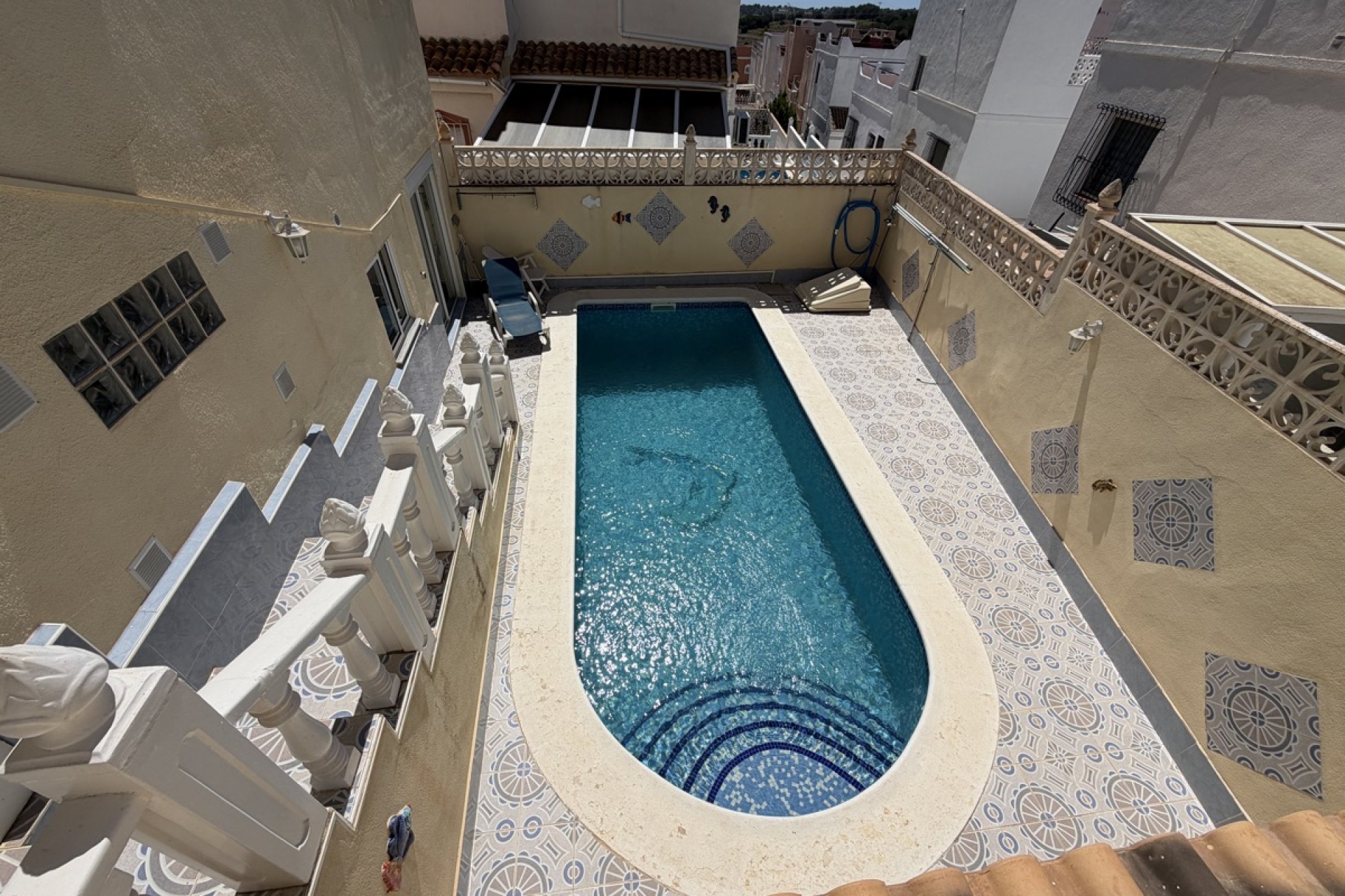 Resale - Terraced house / Townhouse - San Miguel de Salinas
