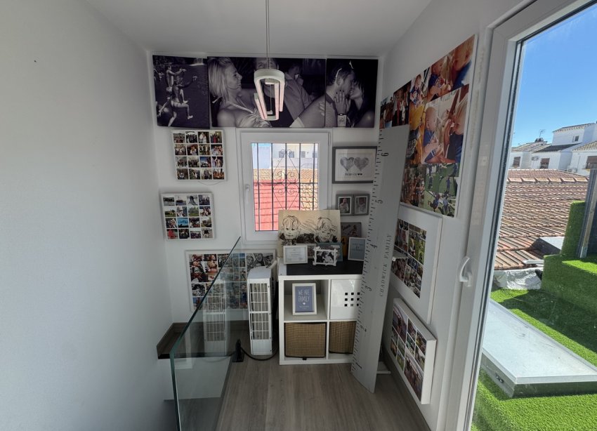 Resale - Terraced house / Townhouse - San Miguel de Salinas