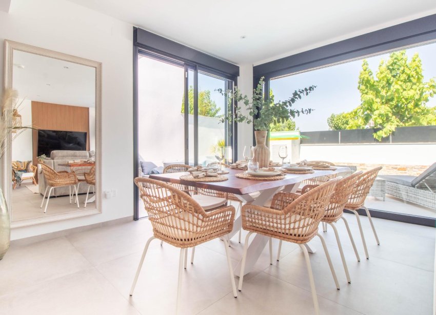 Resale - Terraced house / Townhouse - Santiago de la Ribera - zona san blas