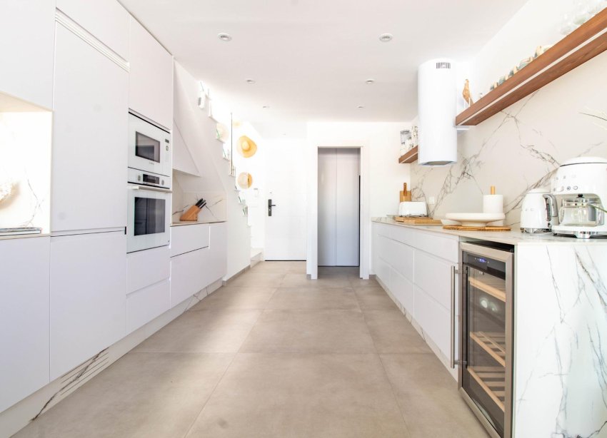 Resale - Terraced house / Townhouse - Santiago de la Ribera - zona san blas