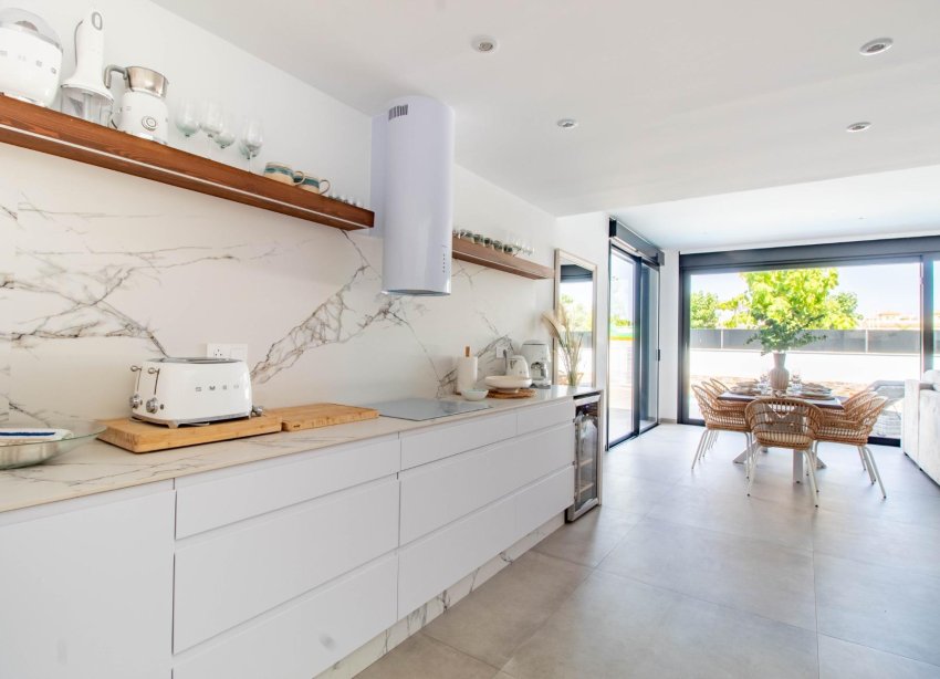 Resale - Terraced house / Townhouse - Santiago de la Ribera - zona san blas