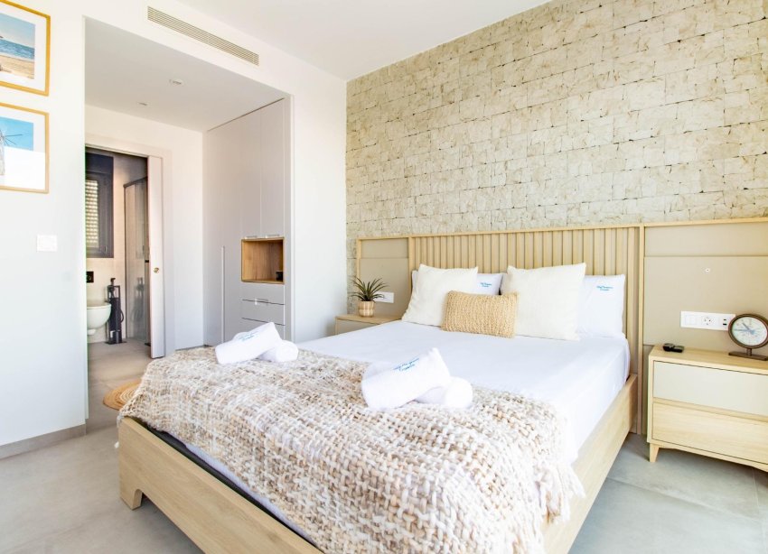 Resale - Terraced house / Townhouse - Santiago de la Ribera - zona san blas