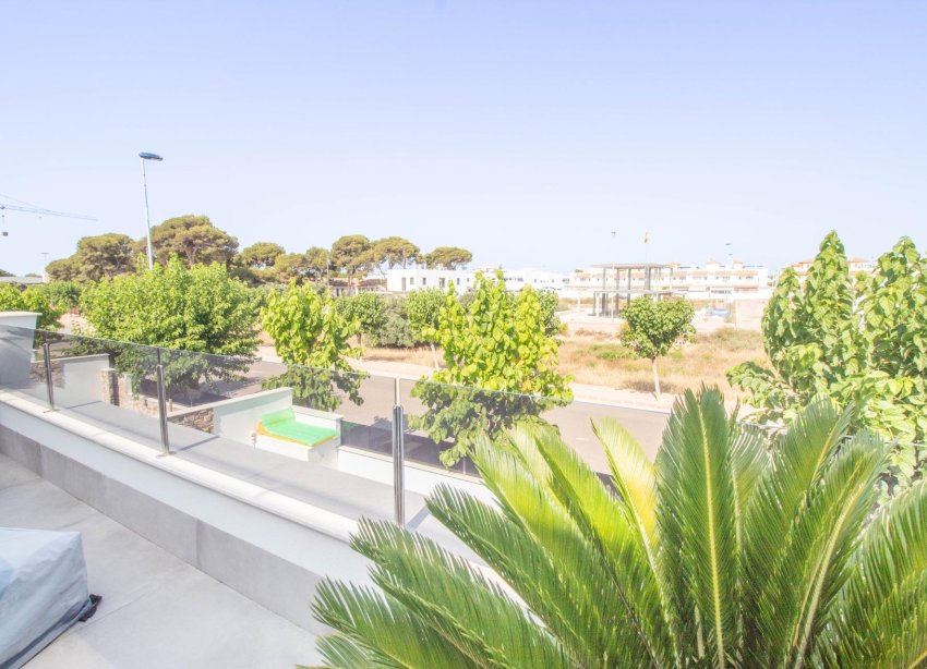 Resale - Terraced house / Townhouse - Santiago de la Ribera - zona san blas