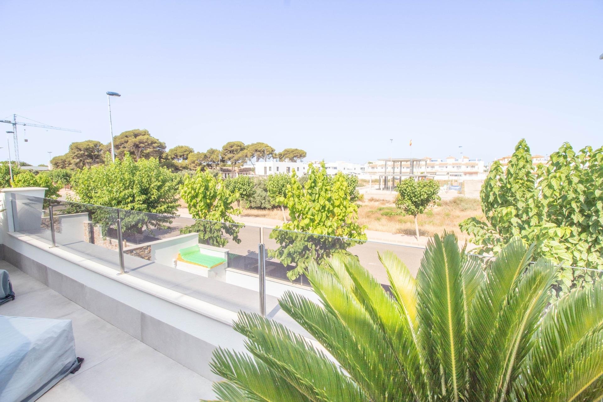 Resale - Terraced house / Townhouse - Santiago de la Ribera - zona san blas