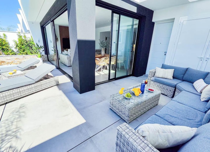 Resale - Terraced house / Townhouse - Santiago de la Ribera - zona san blas