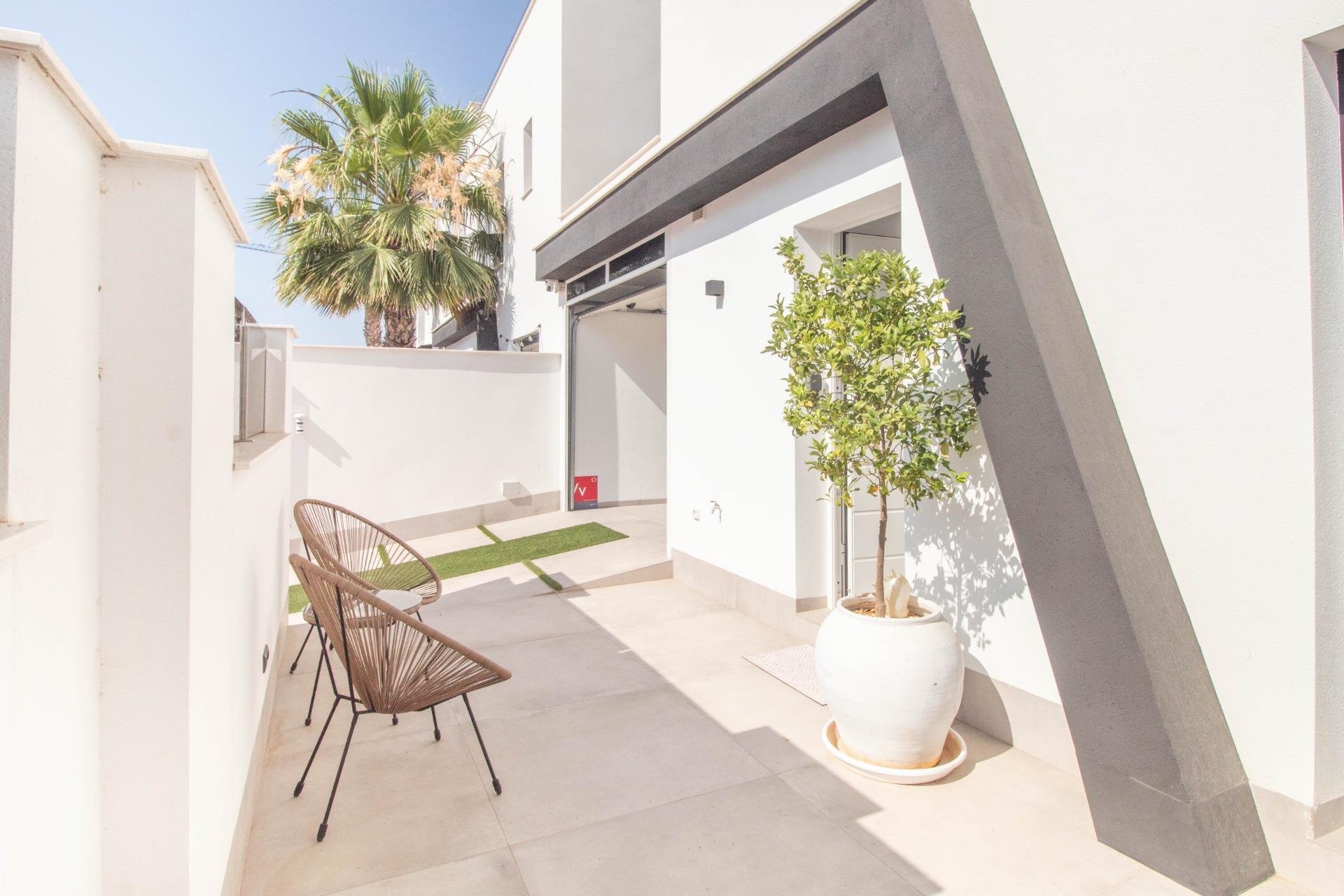 Resale - Terraced house / Townhouse - Santiago de la Ribera - zona san blas