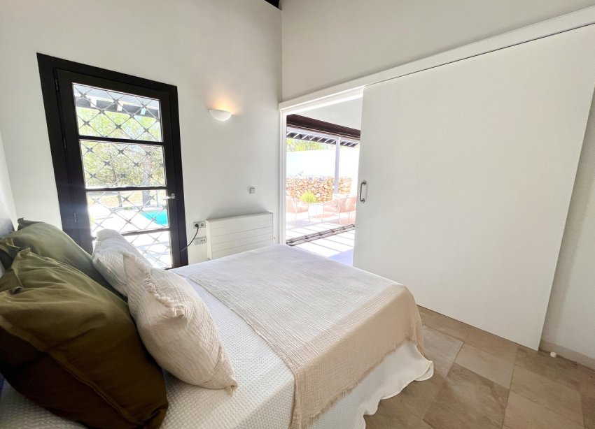 Resale - Terraced house / Townhouse - Sucina