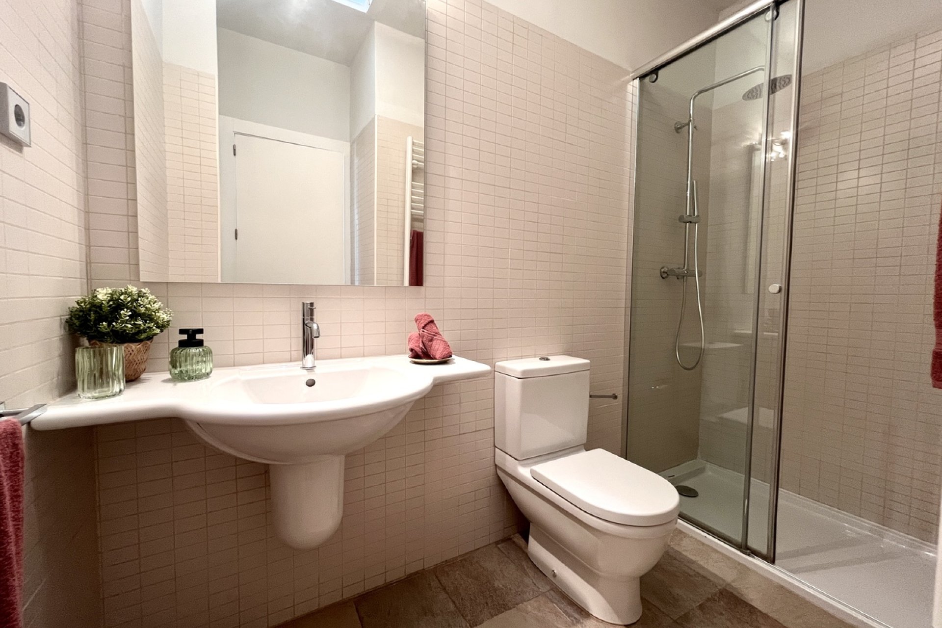 Resale - Terraced house / Townhouse - Sucina