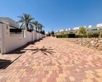 Resale - Terraced house / Townhouse - Sucina