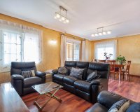 Resale - Terraced house / Townhouse - Torrevieja - Aguas Nuevas