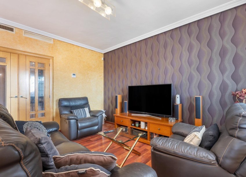 Resale - Terraced house / Townhouse - Torrevieja - Aguas Nuevas